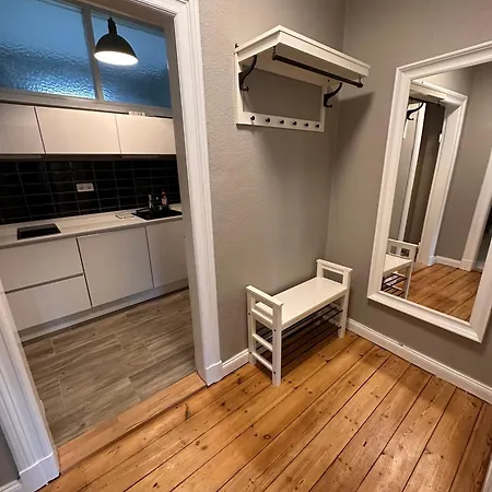 Appartement Moderner Altbaucharme In Zentraler Lage *