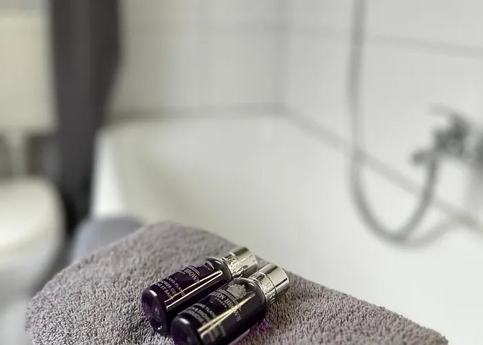Apartamento Moderner Altbaucharme In Zentraler Lage Kiel